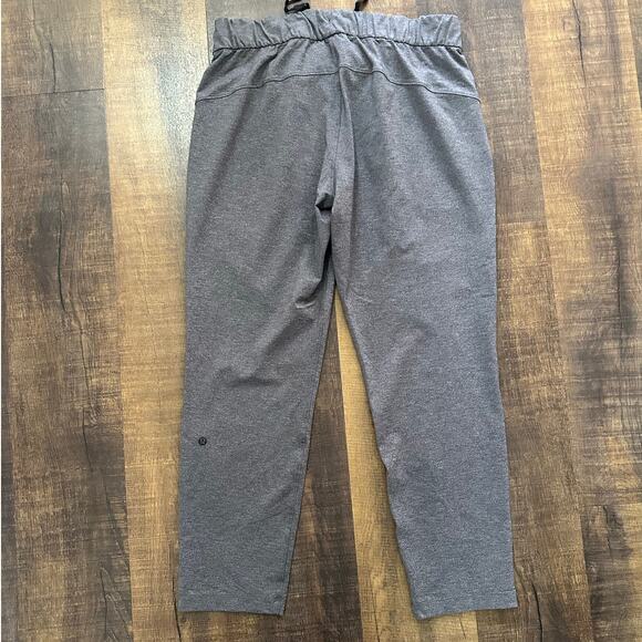 Lululemon 28" On The Fly Heathered Black Pant Size 10 - Picture 6 of 10
